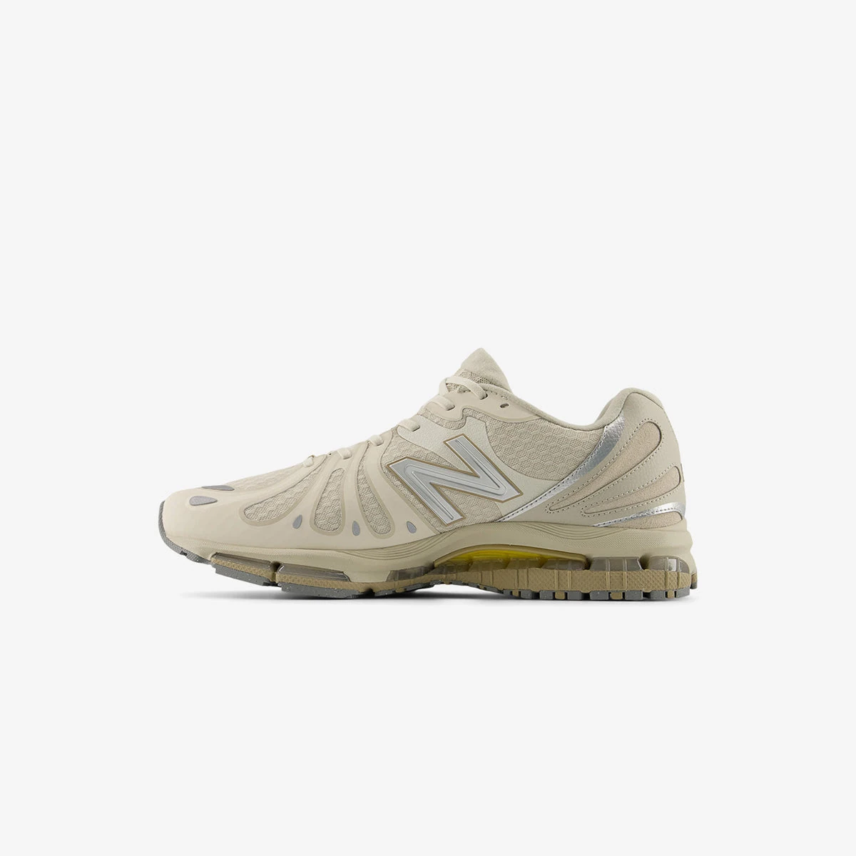 new-balance-05