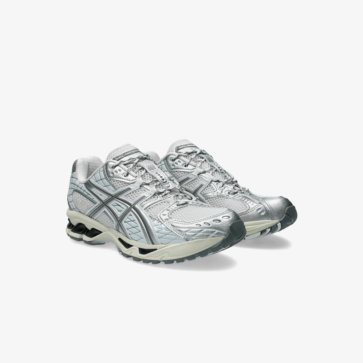 asics-08