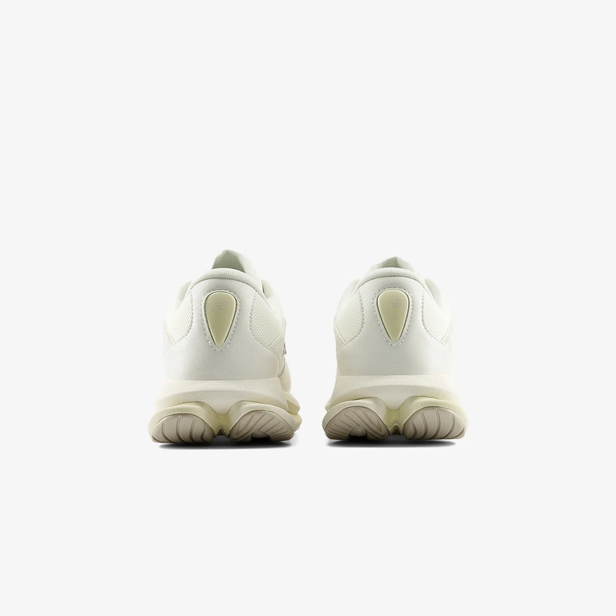 new-balance-01
