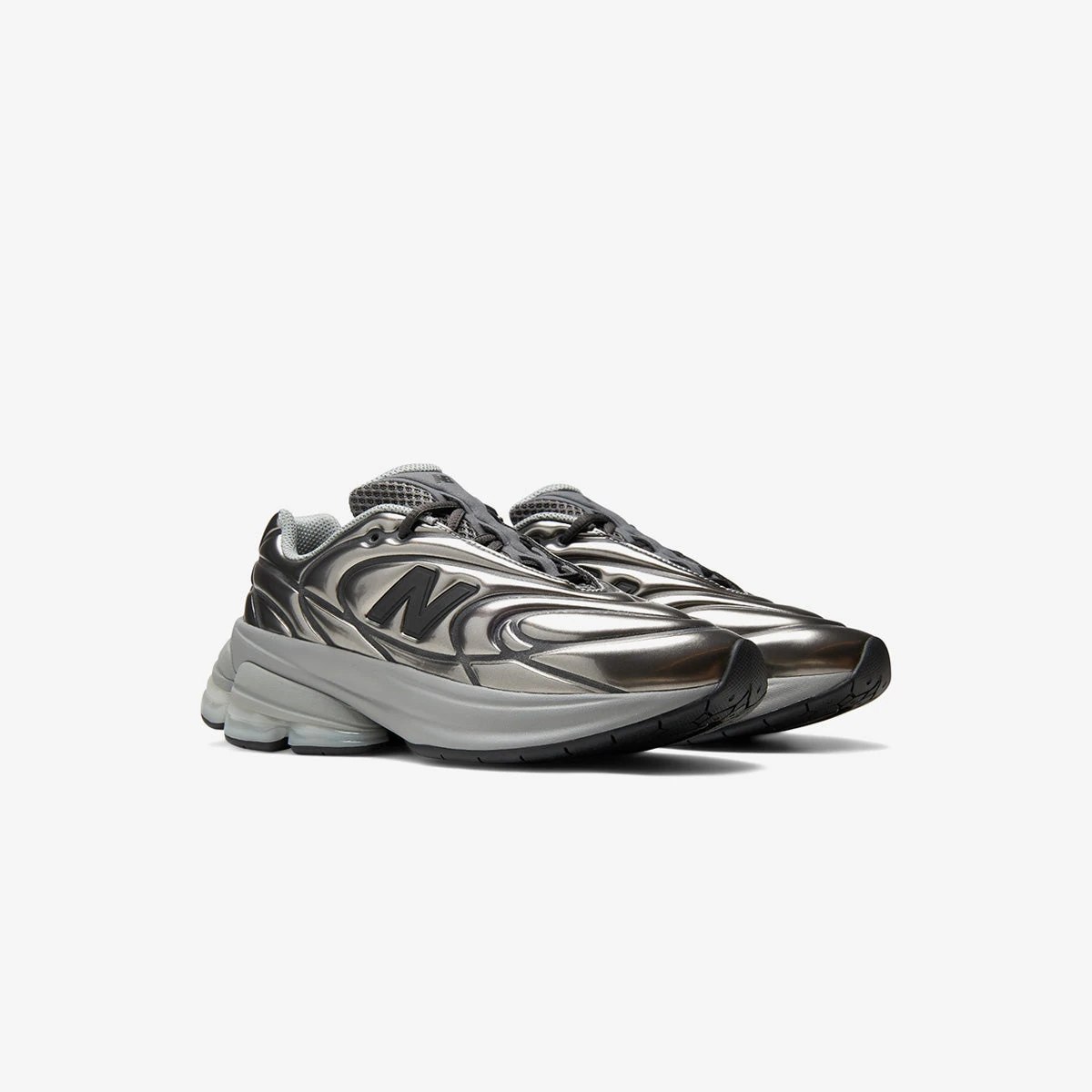 new-balance-02