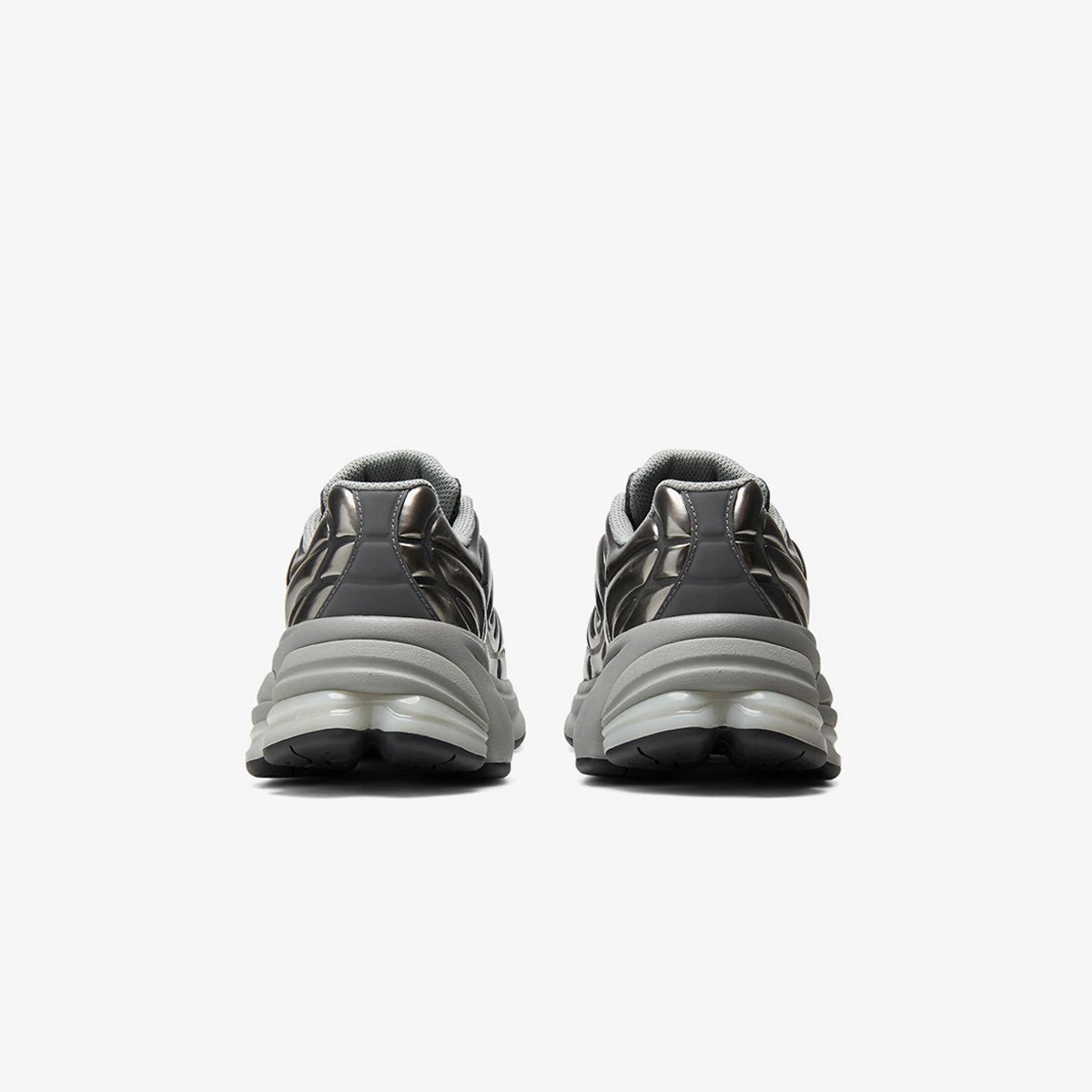 new-balance-02