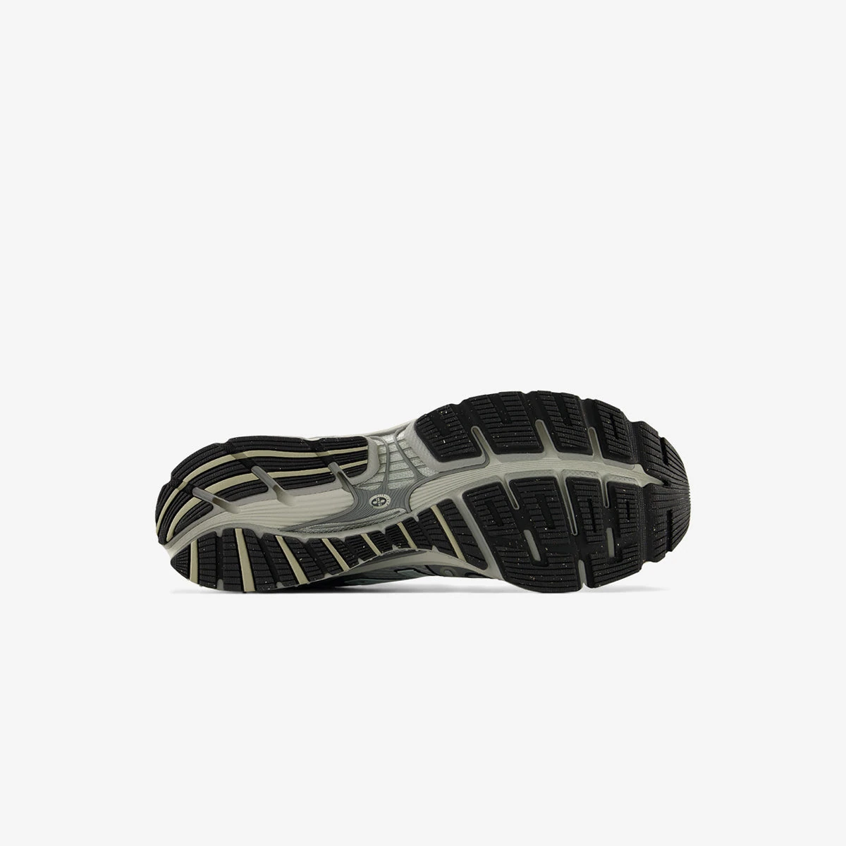 new-balance-04
