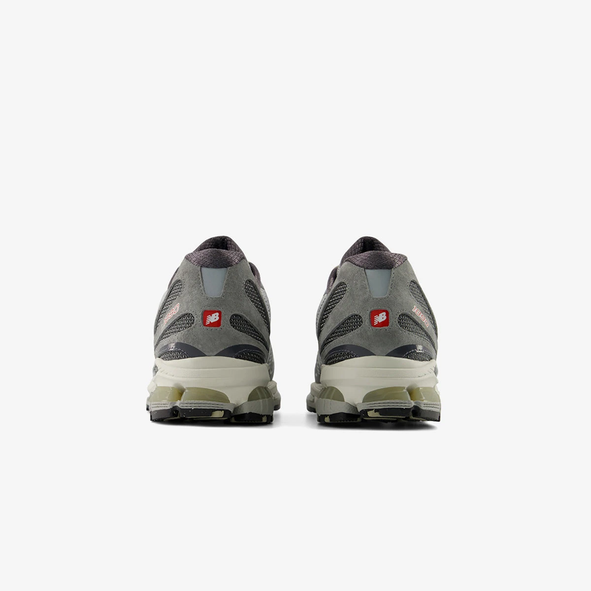 new-balance-04