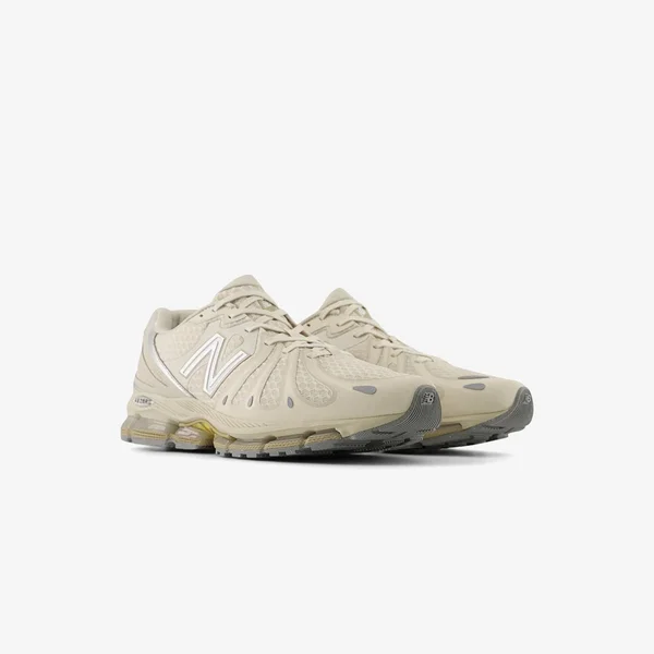 new-balance-05