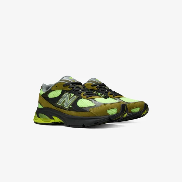 new-balance-08