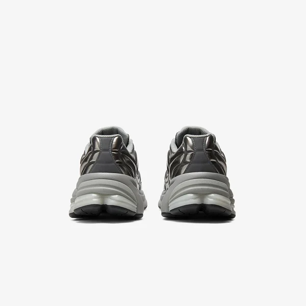 new-balance-02