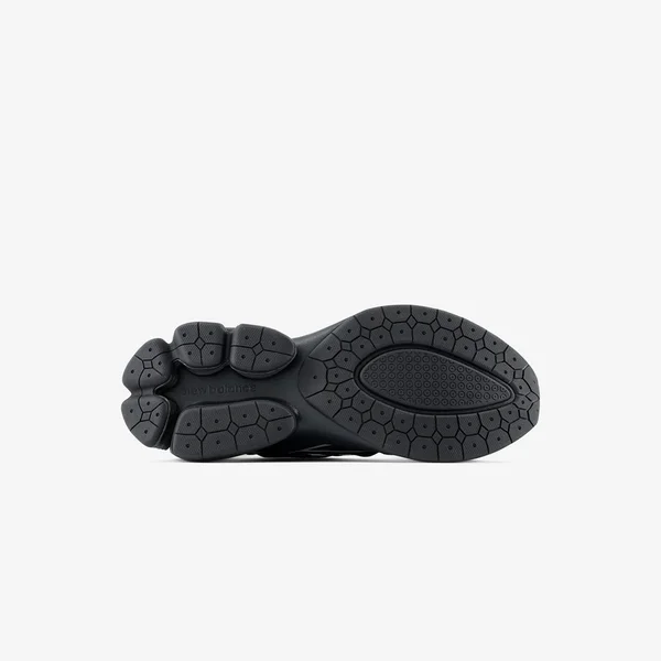 new-balance-06