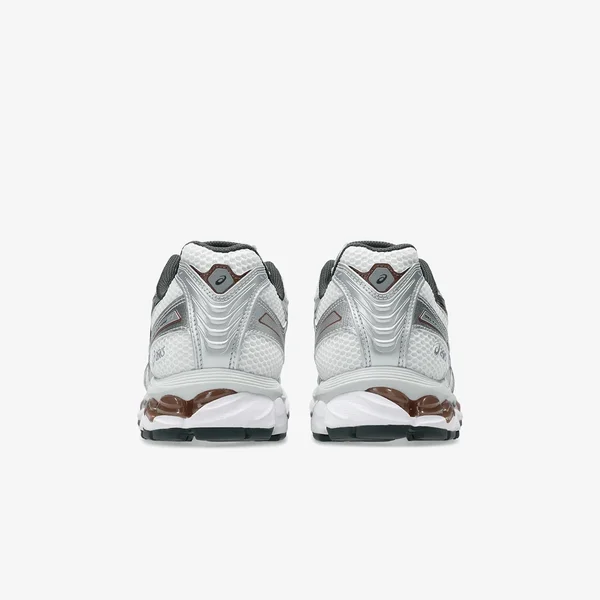 asics-10