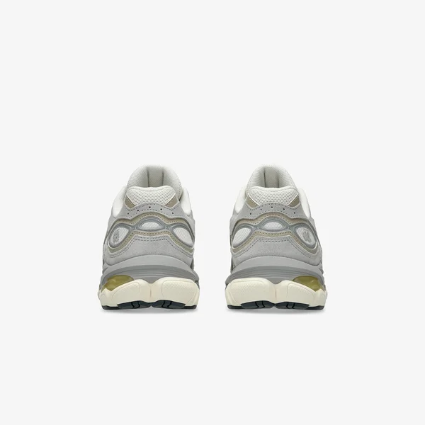 asics-03