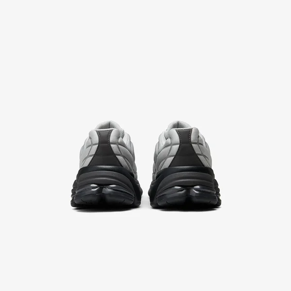 new-balance-07