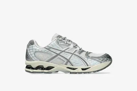 asics-08