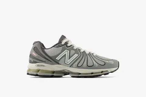 new-balance-04